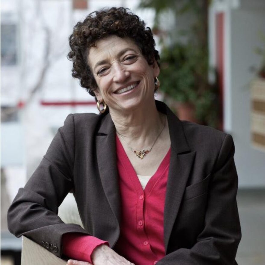 naomi oreskes aspect ratio 1 1 1 880x880 c default
